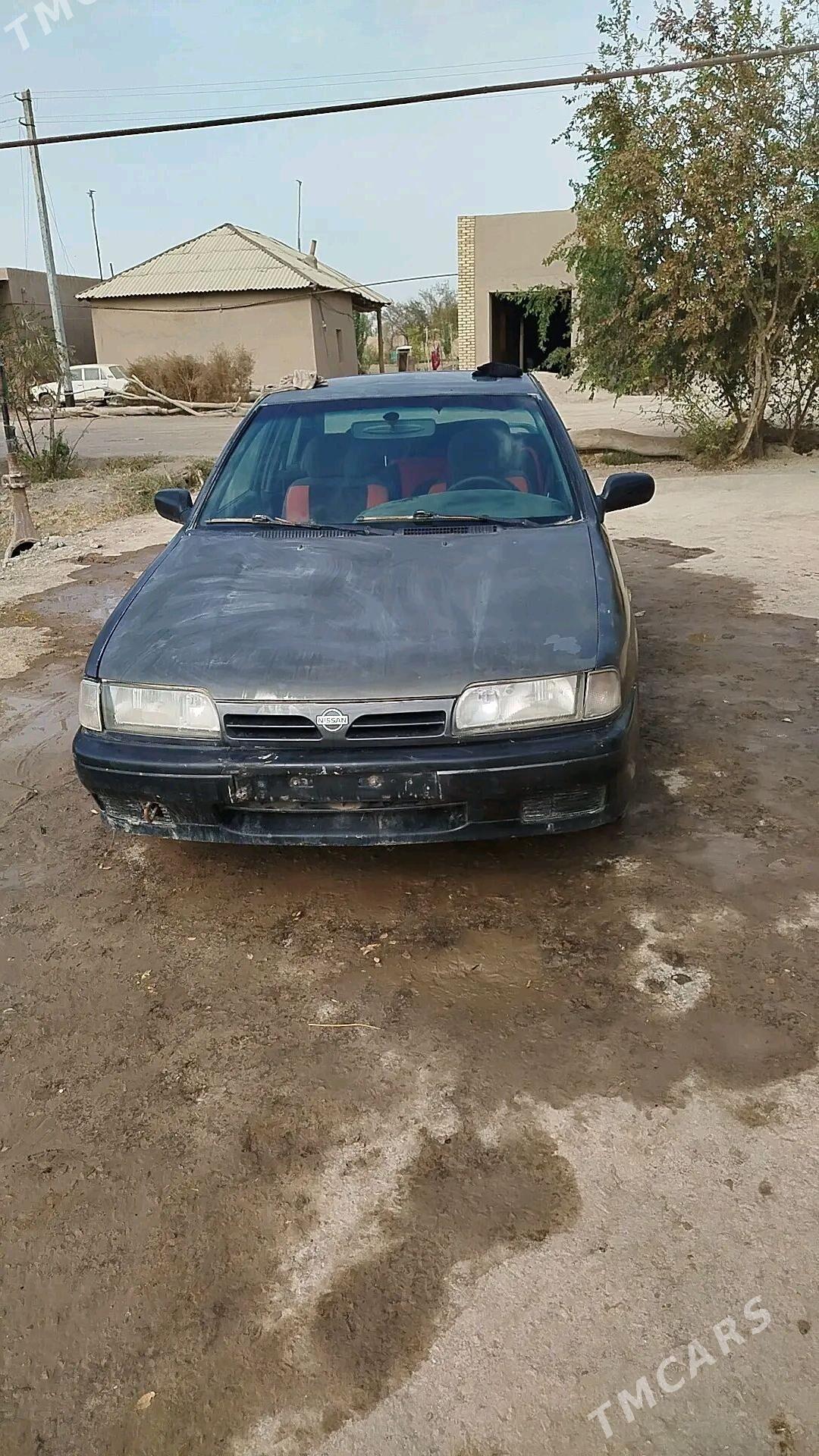 Nissan Primera 1993 - 15 000 TMT - Гурбансолтан Едже - img 6