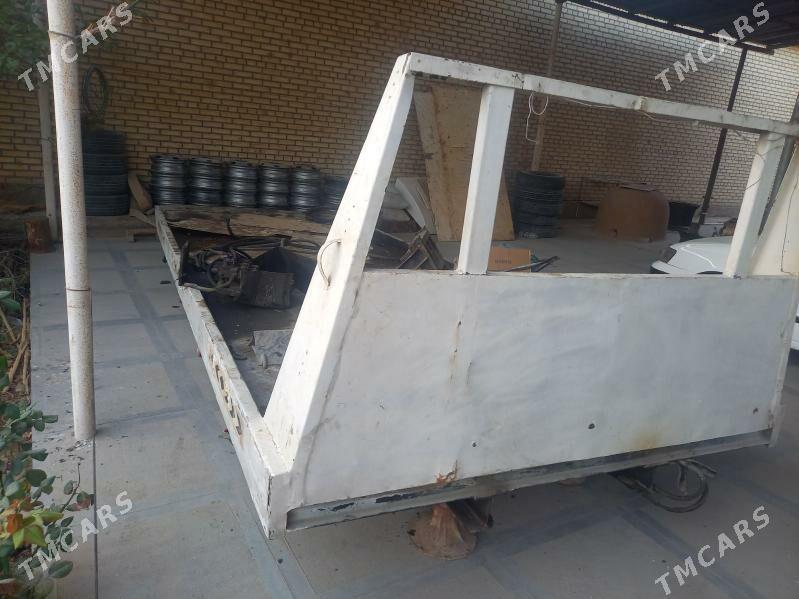 Mitsubishi Canter 2013 - 110 000 TMT - Mary - img 3