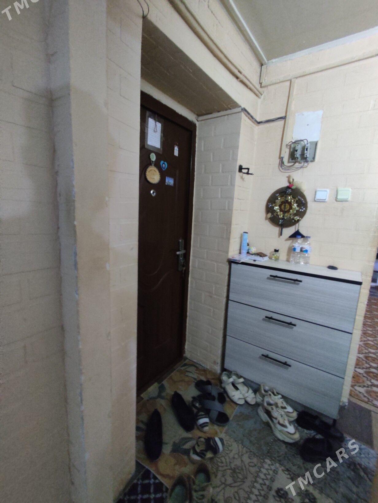 2х комн 3этаж Рассвет - Türkmenbaşy - img 4