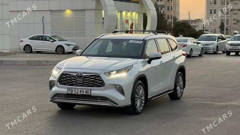 Toyota Highlander 2021 - 650 000 TMT - Ашхабад - img 1