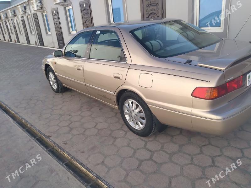 Toyota Camry 1999 - 158 000 TMT - Мары - img 2