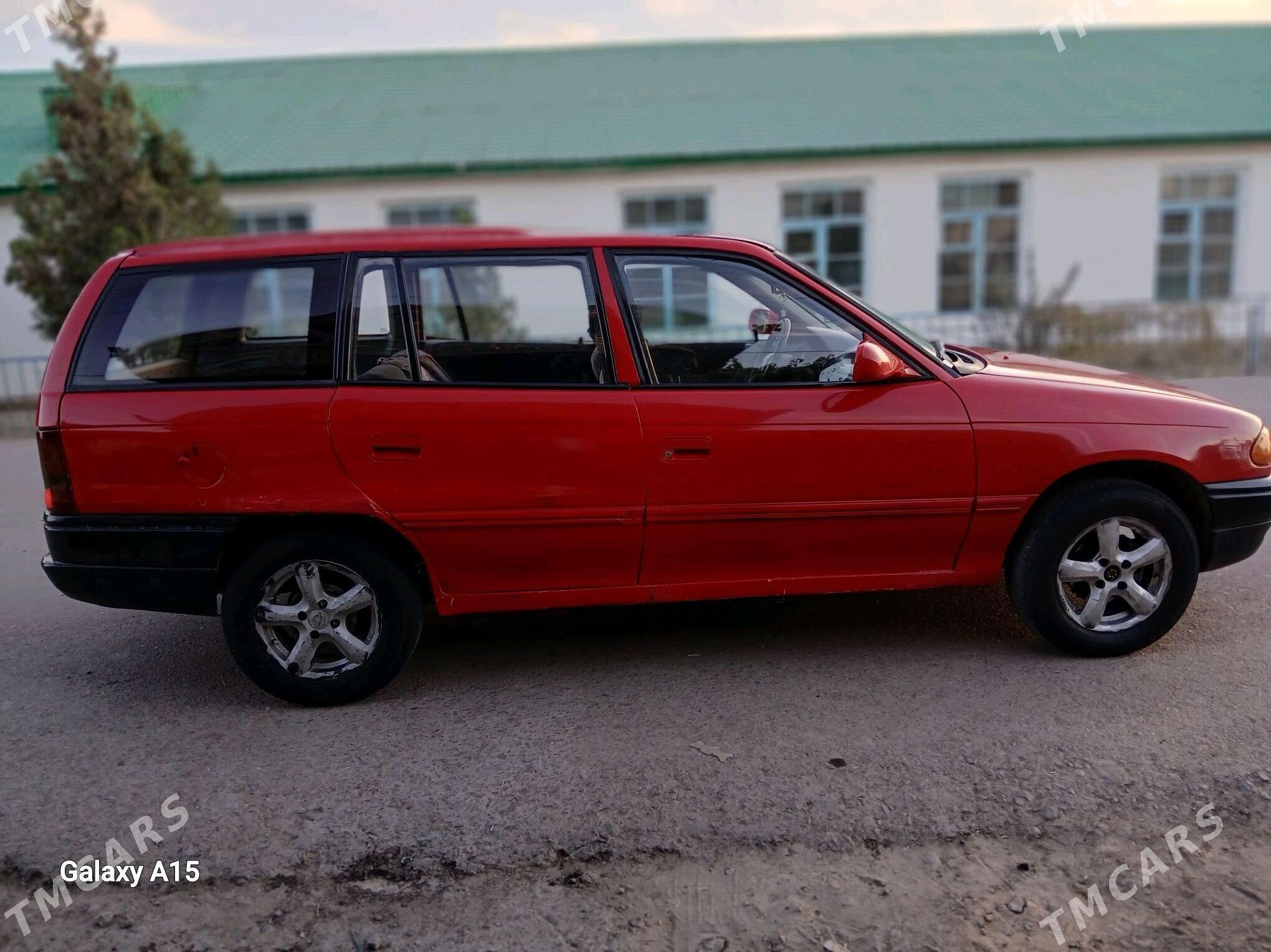 Opel Astra 1991 - 25 000 TMT - Дашогуз - img 2