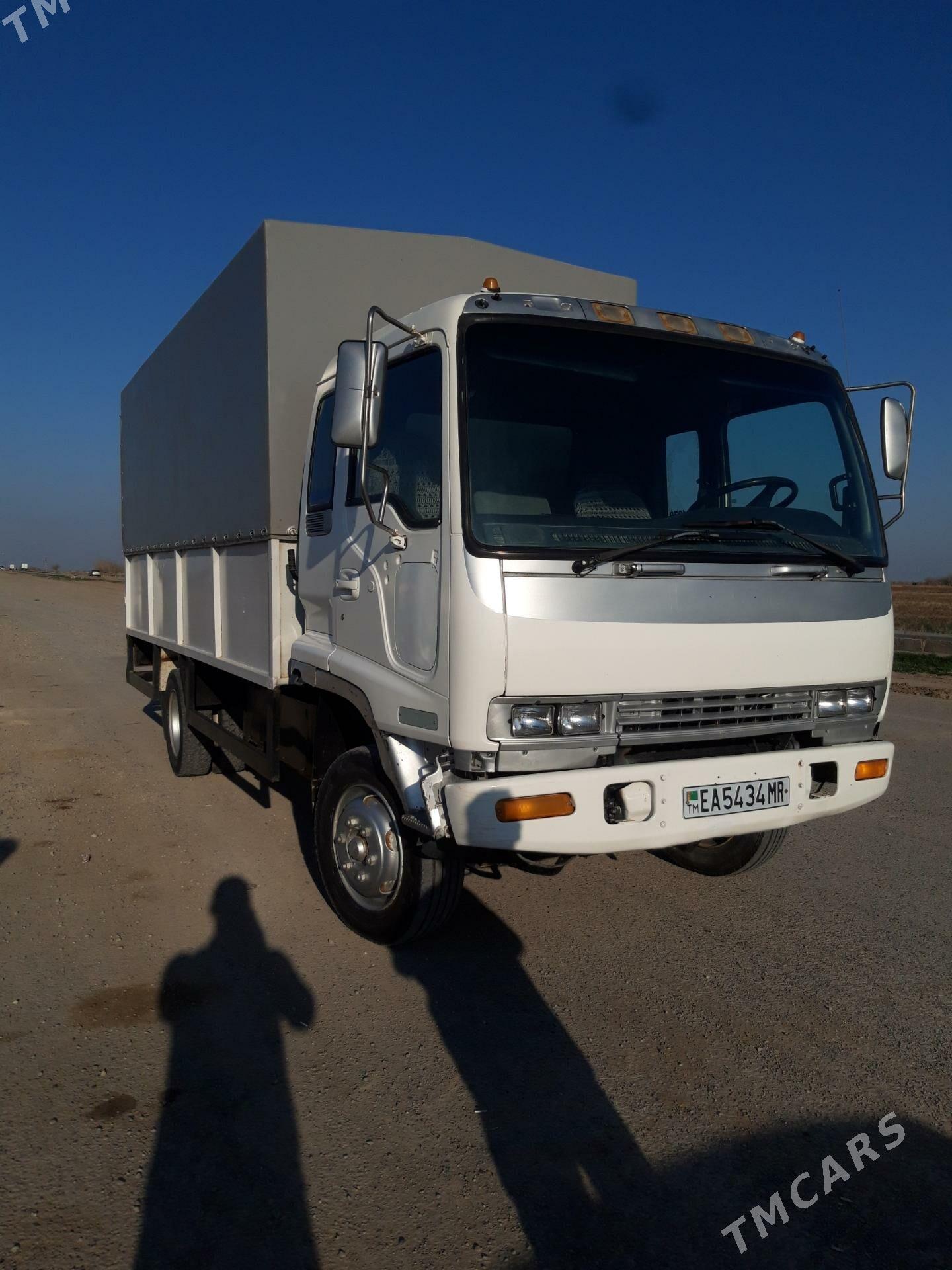 Mitsubishi Canter 2000 - 260 000 TMT - Garagum etraby - img 2