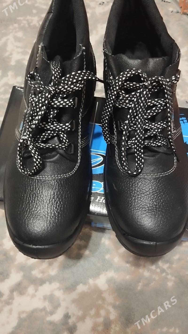 Safety shoes " Vaultex " - Туркменбаши - img 1