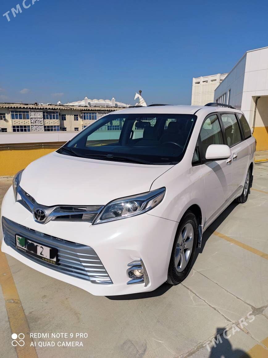 Toyota Sienna 2017 - 365 000 TMT - Мир 2 - img 2
