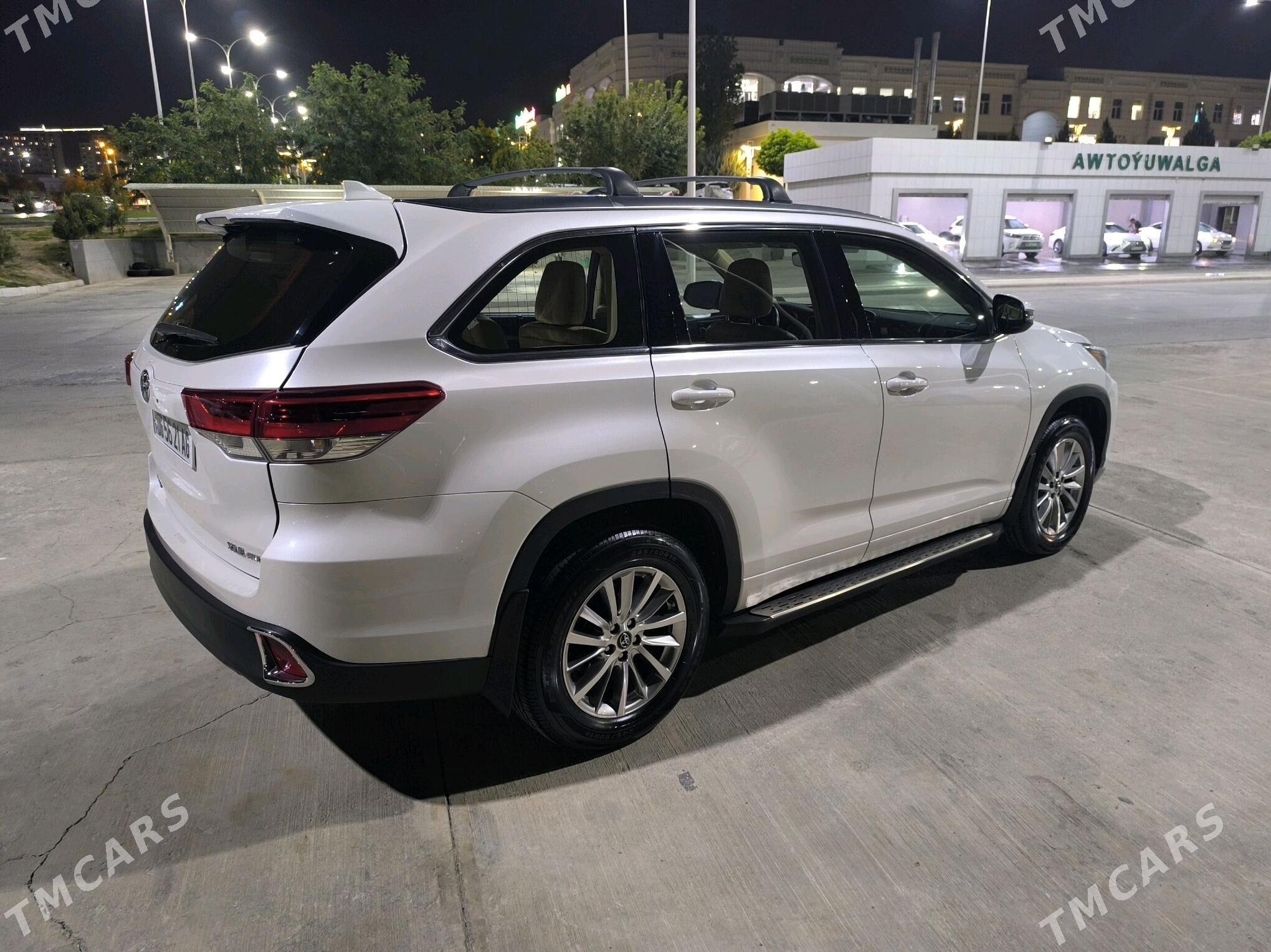 Toyota Highlander 2018 - 480 000 TMT - Ашхабад - img 4