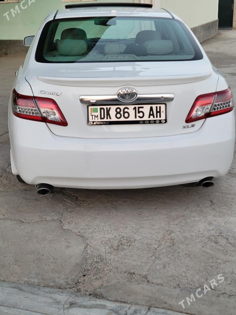 Toyota Camry 2011 - 210 000 TMT - Gökdepe - img 3