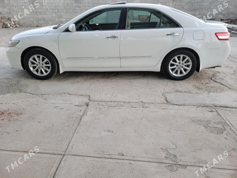 Toyota Camry 2011 - 210 000 TMT - Gökdepe - img 7