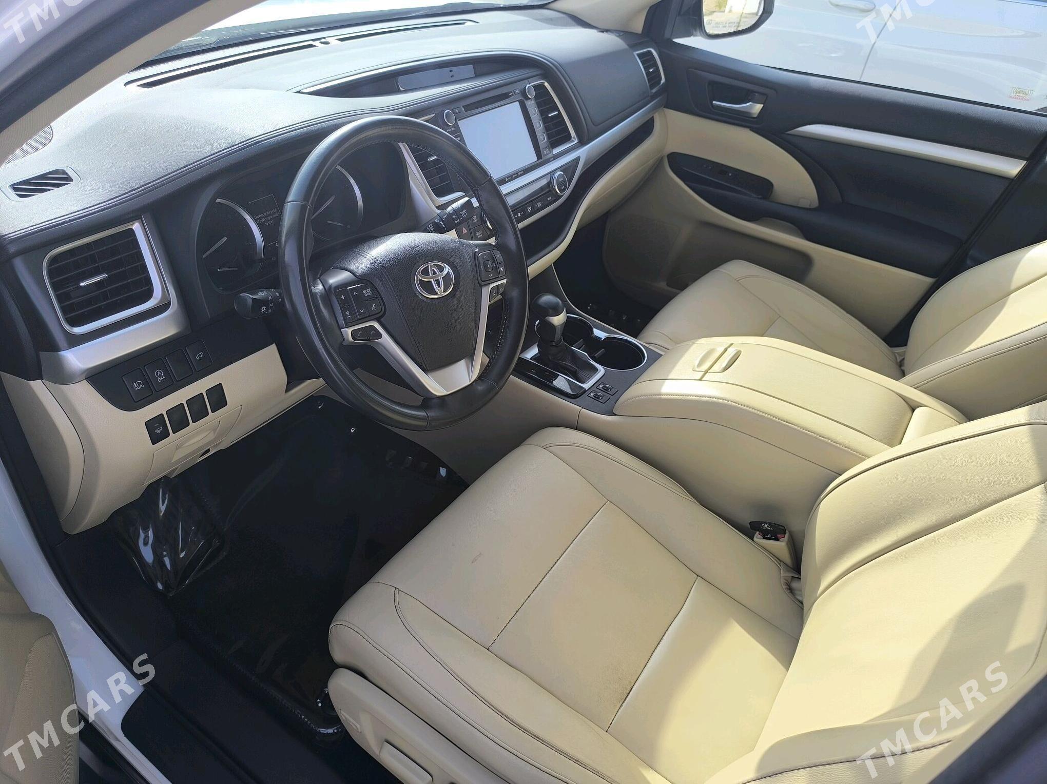 Toyota Highlander 2018 - 480 000 TMT - Ашхабад - img 6