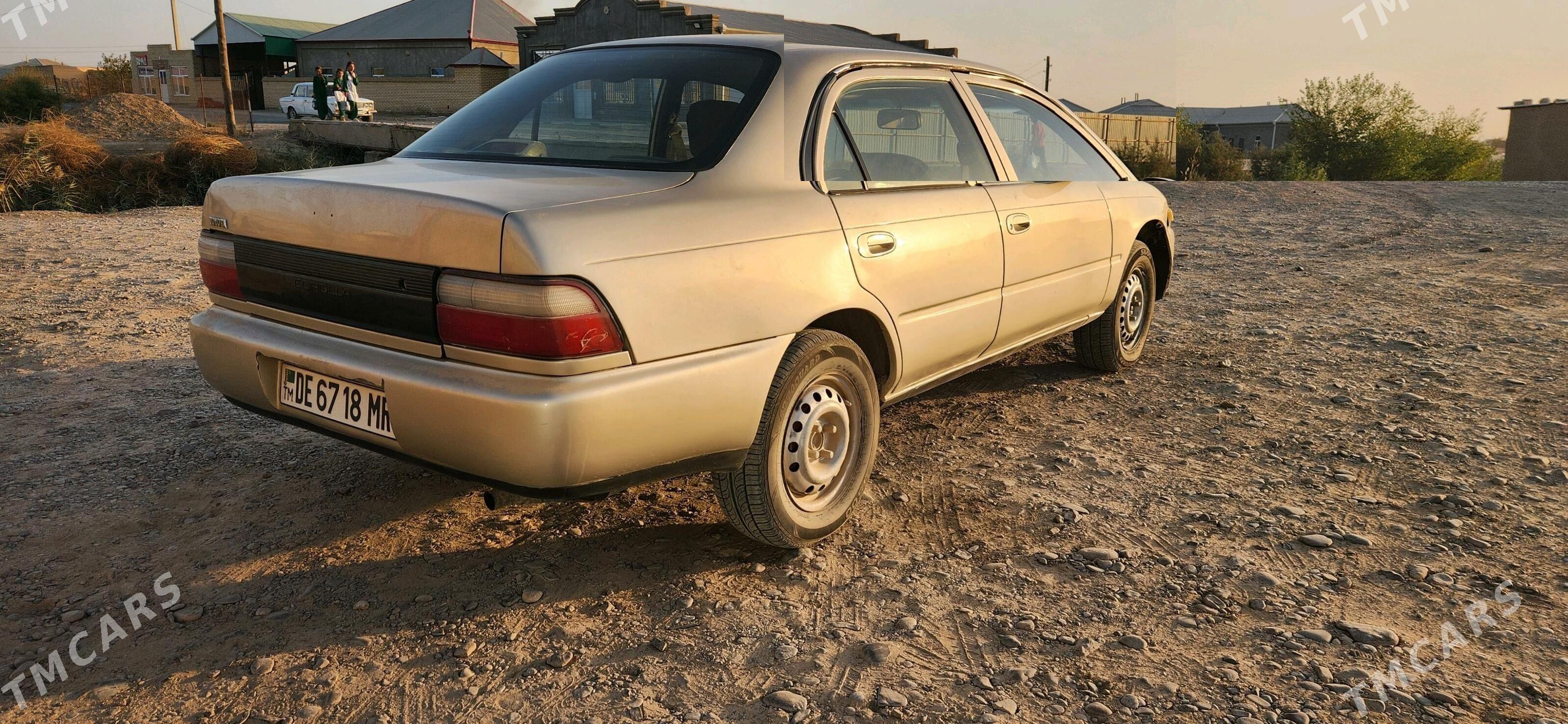 Toyota Corolla 1995 - 50 000 TMT - Мургап - img 3