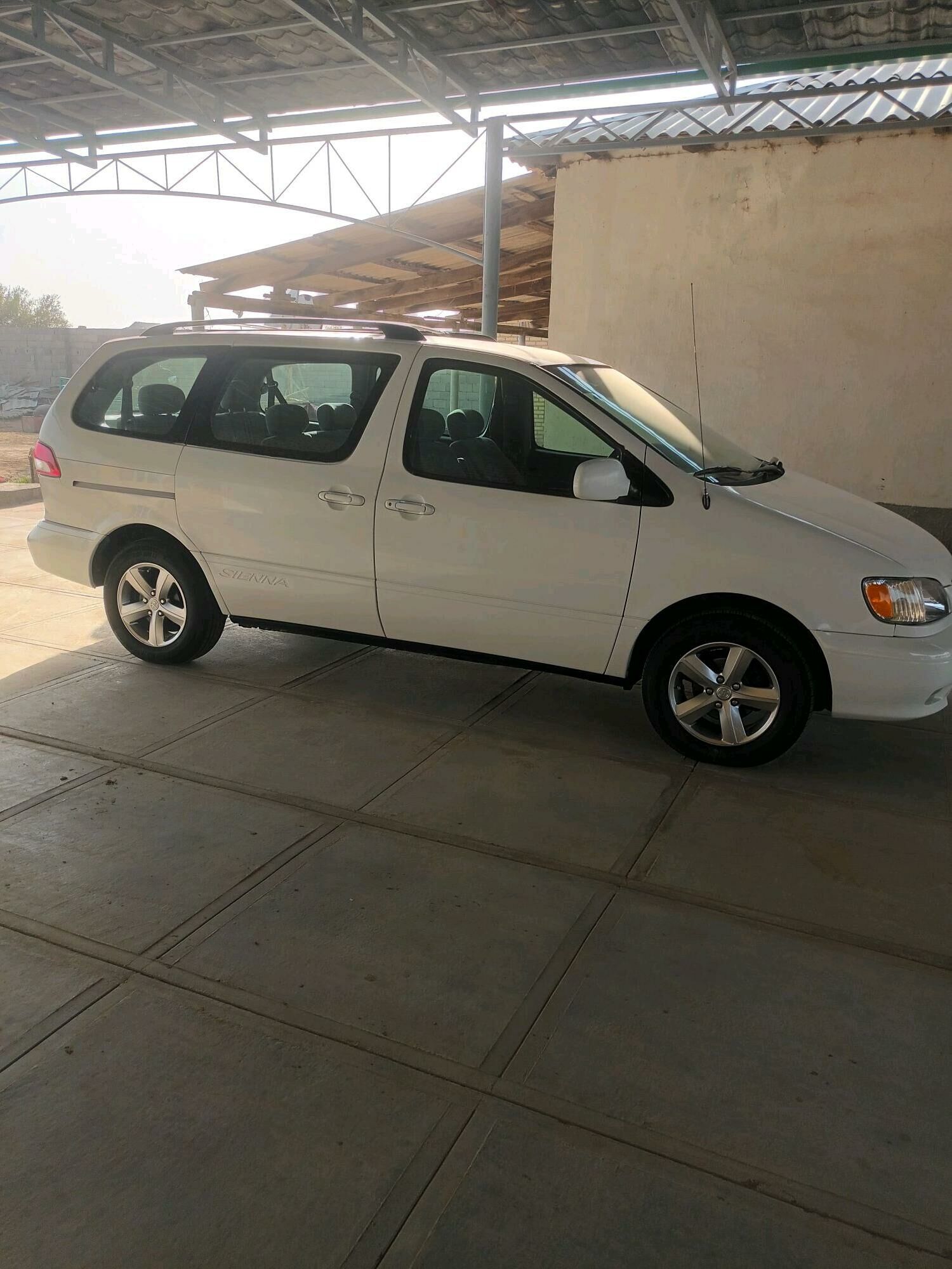 Toyota Sienna 2002 - 210 000 TMT - Бабадайхан - img 9