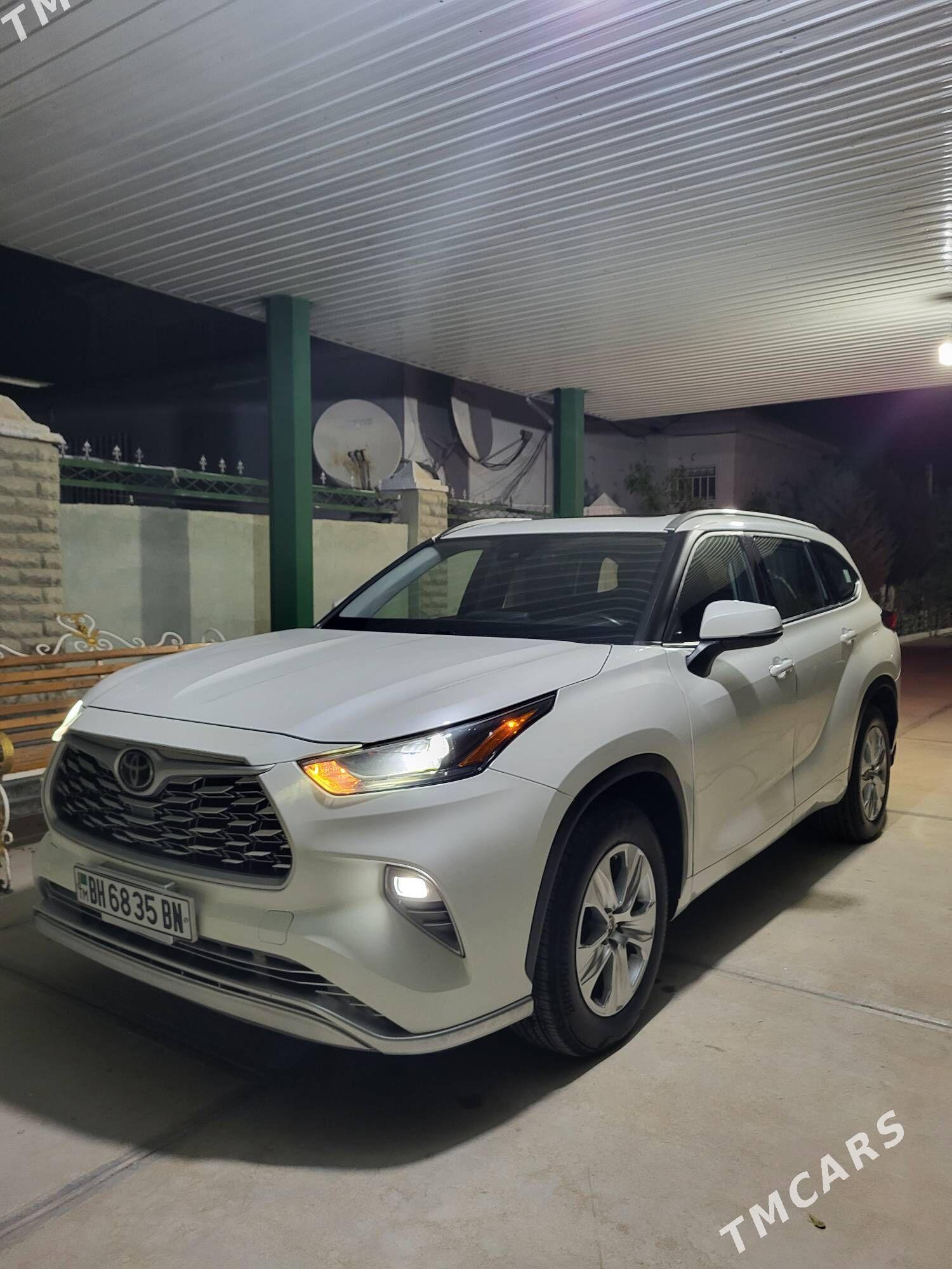 Toyota Highlander 2021 - 600 000 TMT - Балканабат - img 4