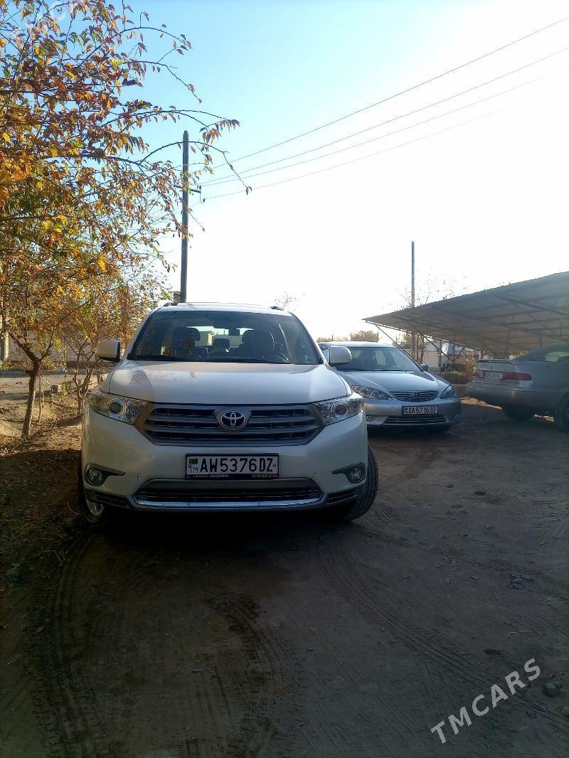 Toyota Highlander 2012 - 360 000 TMT - Köneürgenç - img 2