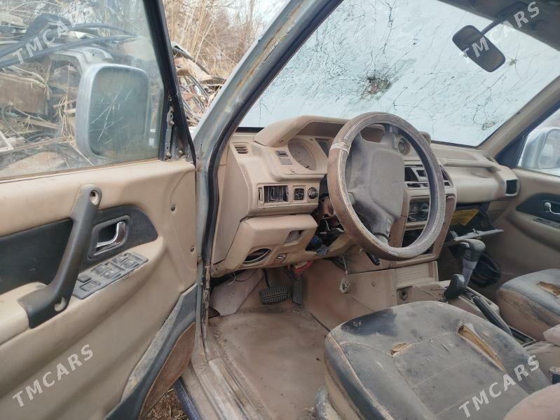 Mitsubishi Montero 1994 - 25 000 TMT - Гарабекевюл - img 1