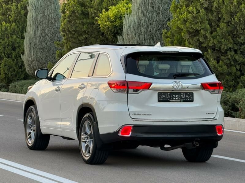 Toyota Highlander 2016 - 425 000 TMT - Aşgabat - img 8
