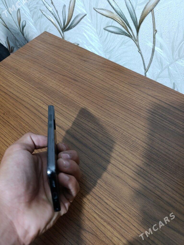 Samsung s22 - Дянев - img 1