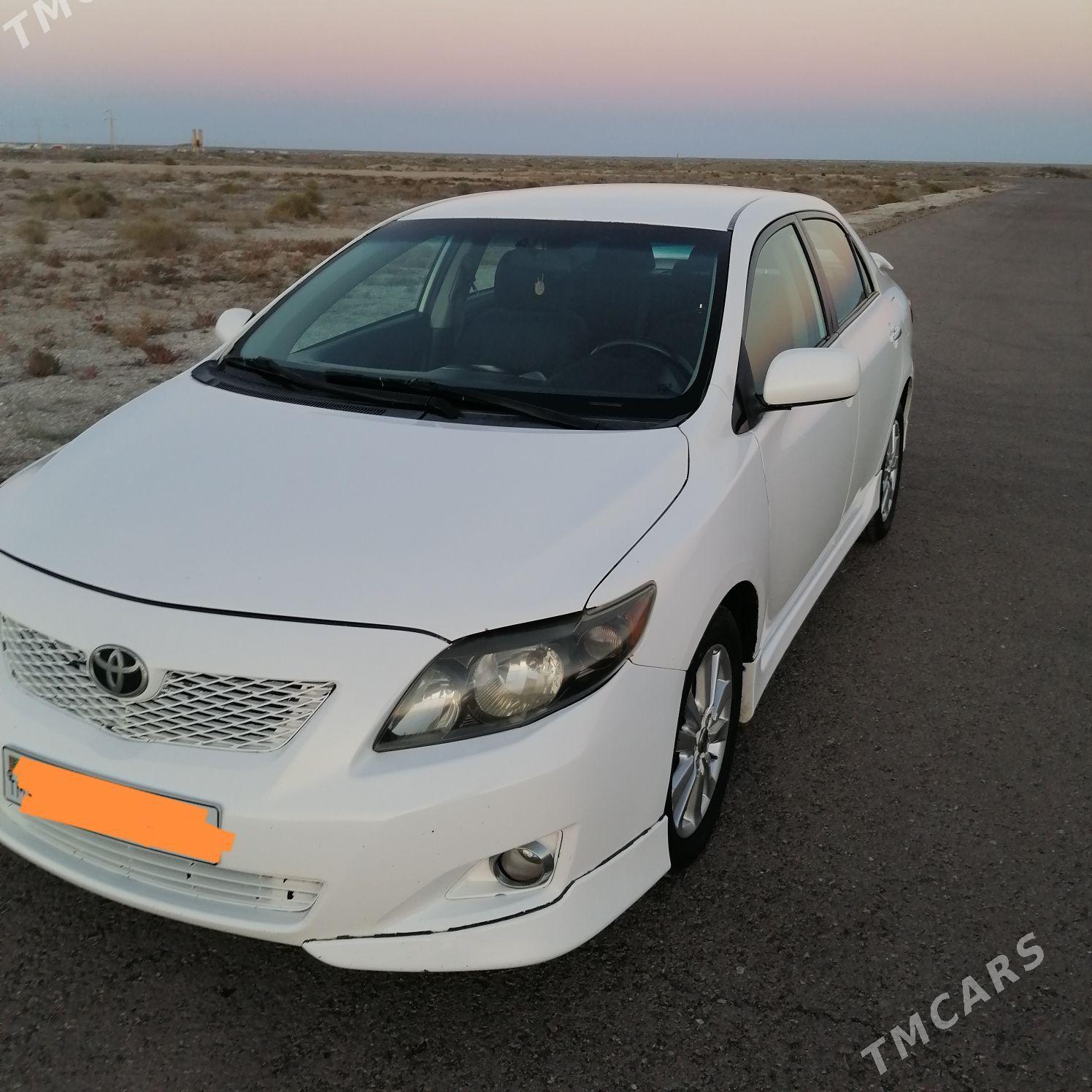 Toyota Corolla 2009 - 140 000 TMT - Ёлётен - img 2