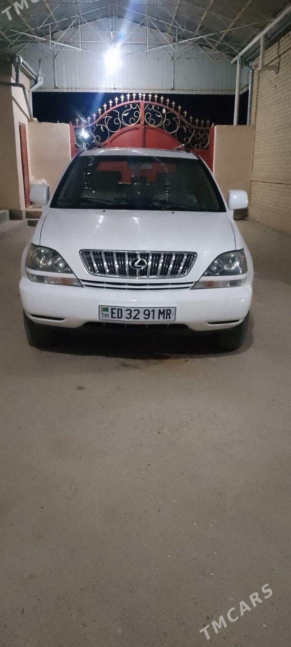 Lexus RX 300 1999 - 220 000 TMT - Векильбазар - img 2