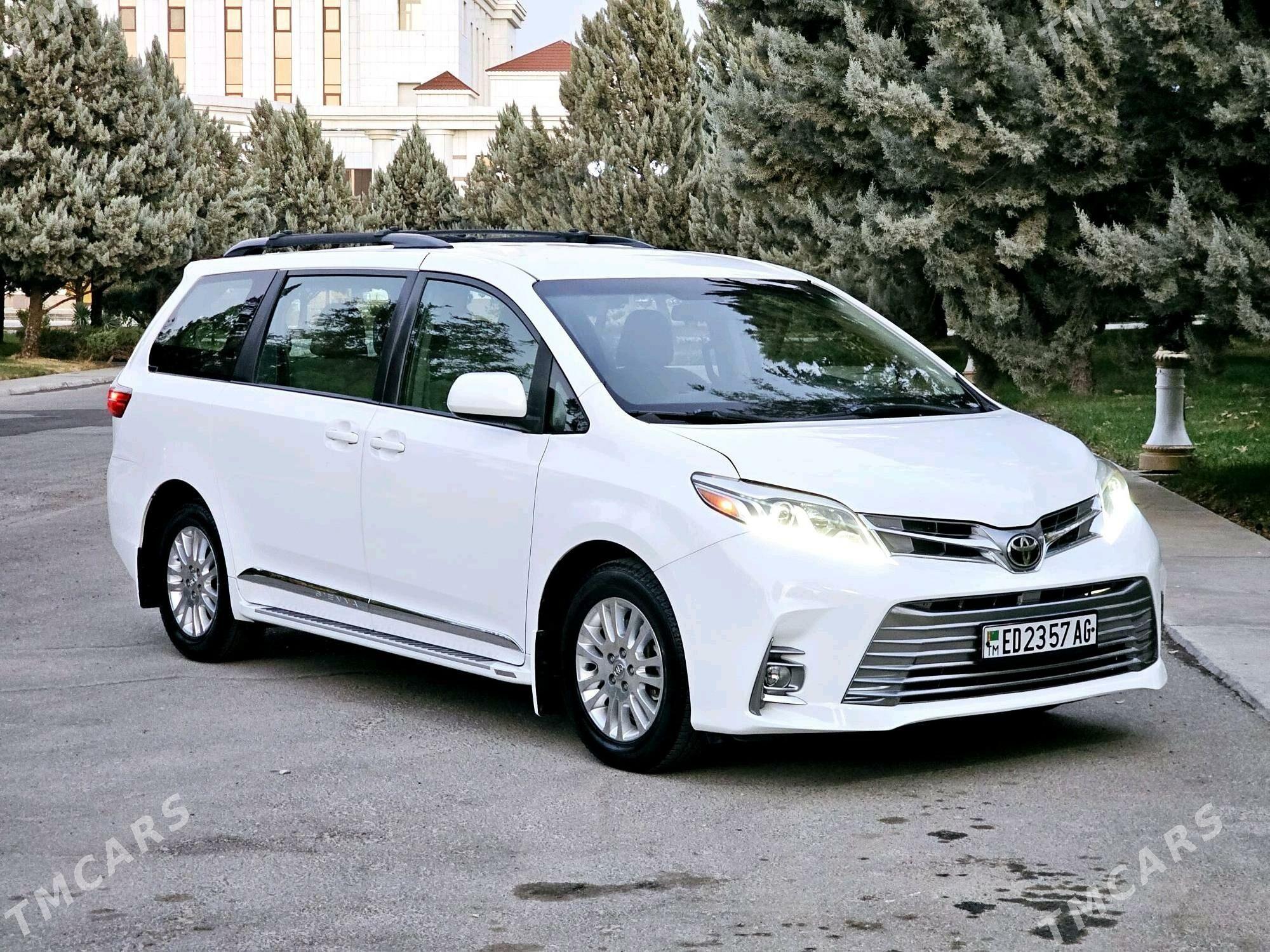 Toyota Sienna 2017 - 370 000 TMT - Ашхабад - img 5