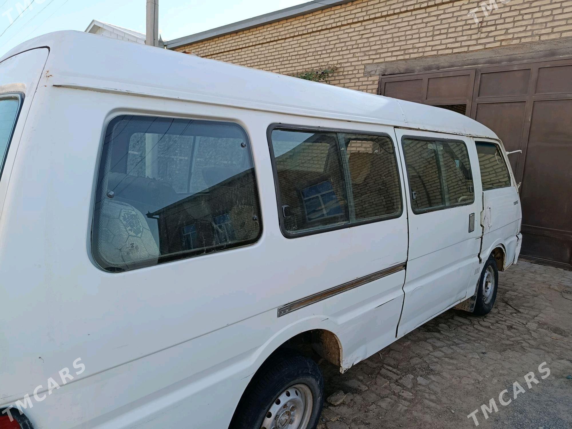 Toyota Hiace 1992 - 30 000 TMT - Garagum etraby - img 3