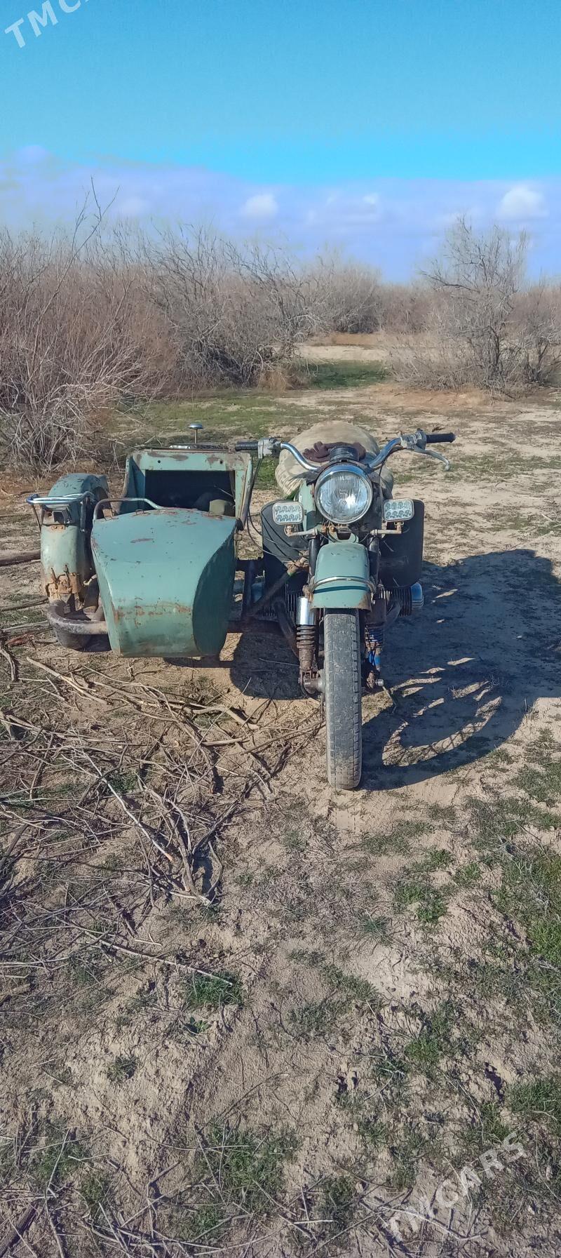 Ural 4320 1994 - 5 000 TMT - Sarahs - img 6