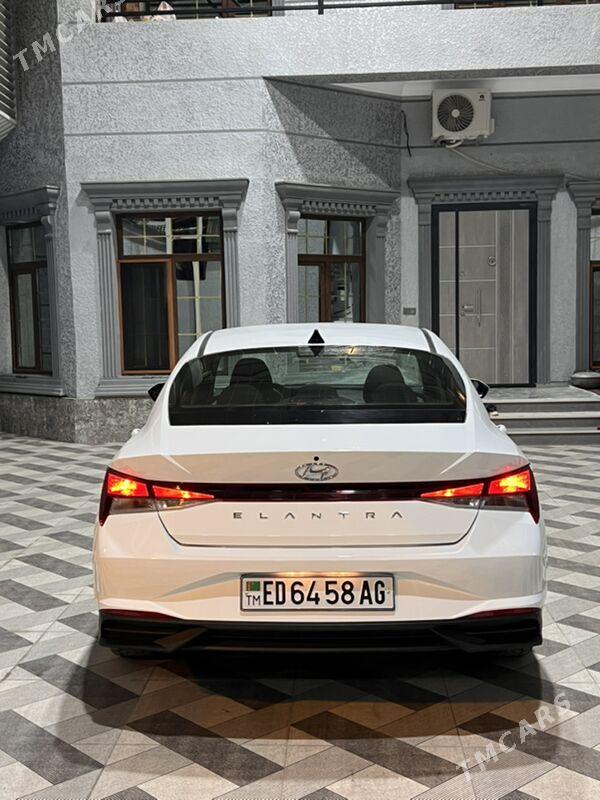 Hyundai Elantra 2022 - 263 000 TMT - Ашхабад - img 2