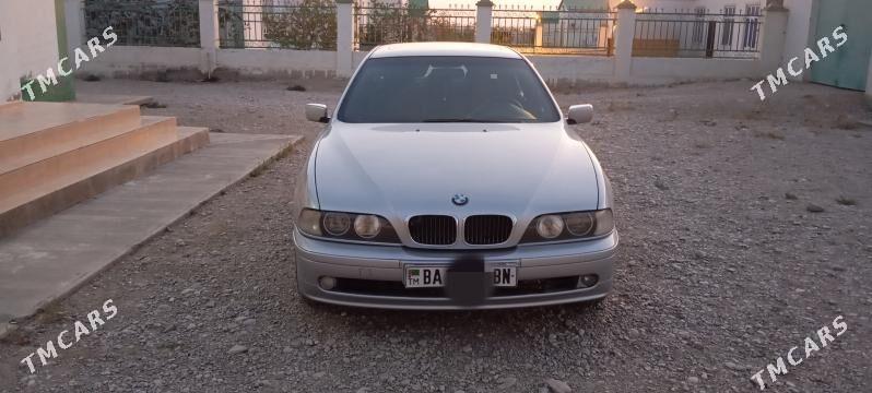 BMW 528 1998 - 110 000 TMT - Балканабат - img 2
