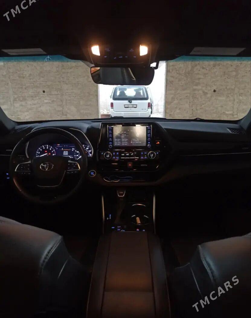 Toyota Highlander 2021 - 497 000 TMT - Ашхабад - img 4