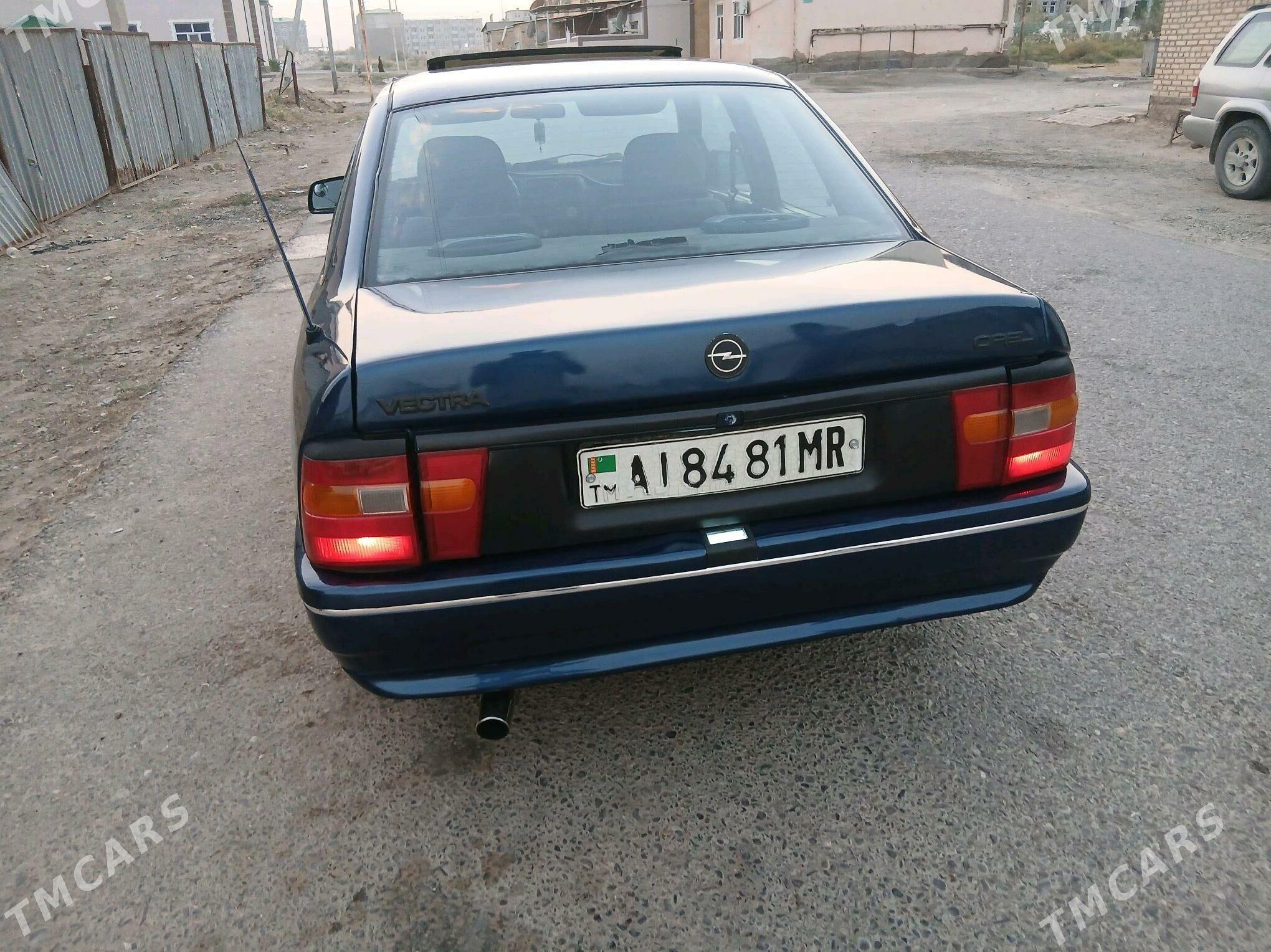 Opel Vectra 1992 - 30 000 TMT - Байрамали - img 3