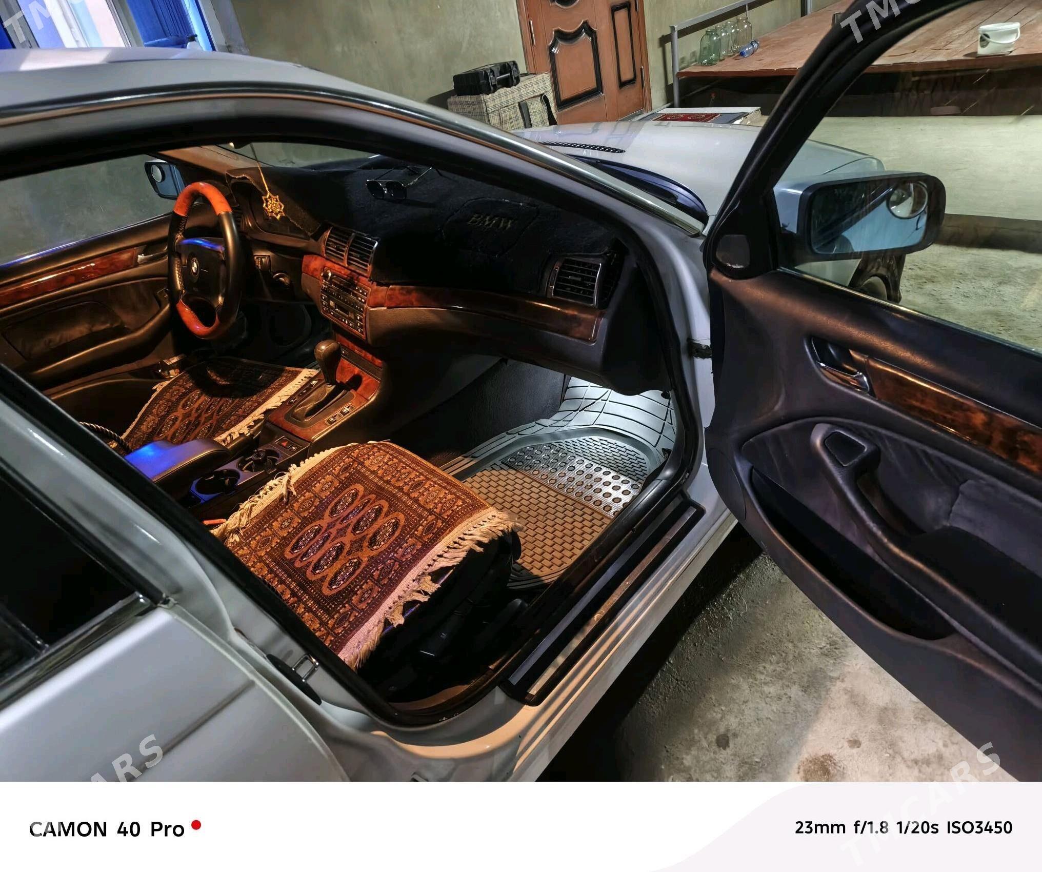 BMW E46 2002 - 90 000 TMT - Дашогуз - img 7