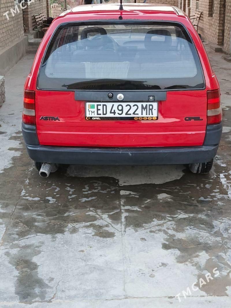 Opel Astra 1992 - 40 000 TMT - Mary - img 3