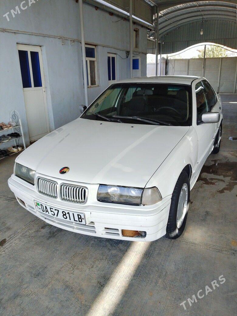 BMW 320 1992 - 31 000 TMT - Сакар - img 1