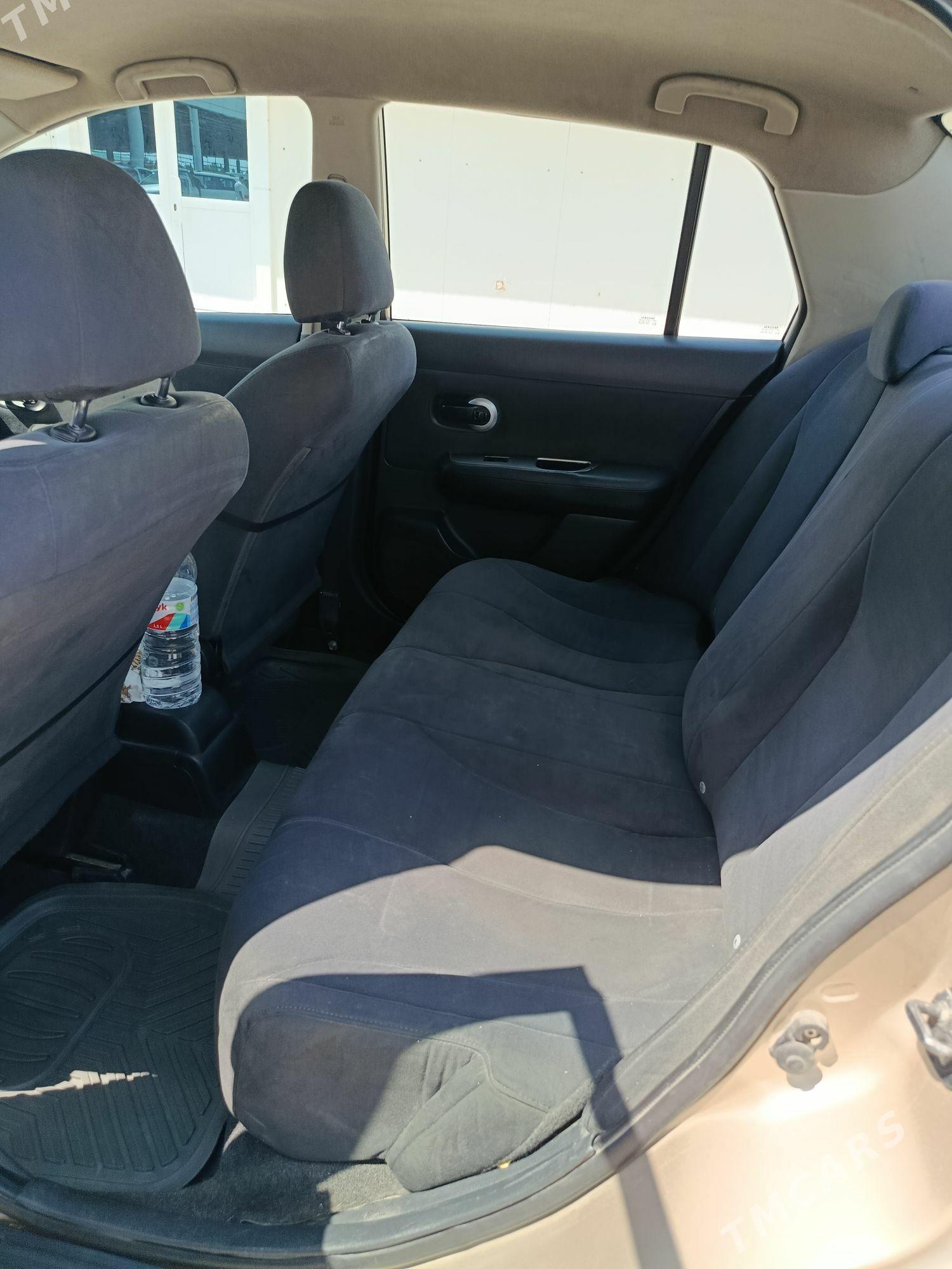 Nissan Versa 2008 - 110 000 TMT - Türkmenbaşy - img 3