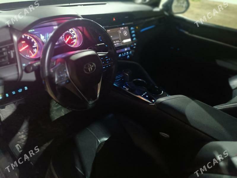 Toyota Camry 2018 - 430 000 TMT - Aşgabat - img 6