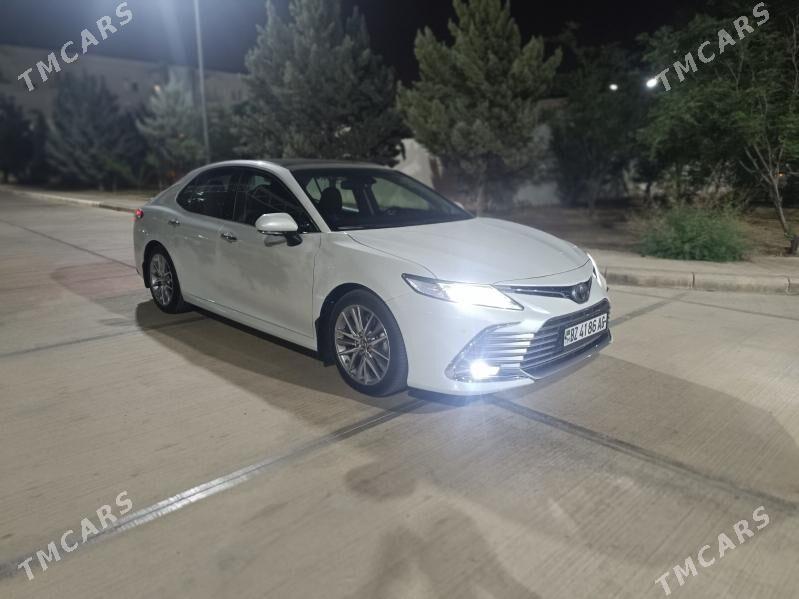 Toyota Camry 2018 - 430 000 TMT - Aşgabat - img 5
