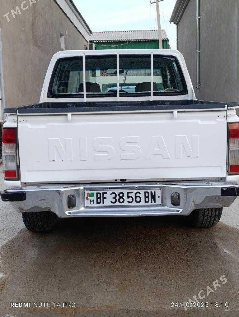 Nissan Pathfinder Armada 2006 - 135 000 TMT - Türkmenbaşy - img 8