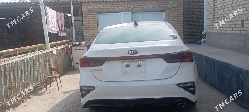 Kia Forte 2021 - 220 000 TMT - Мары - img 1