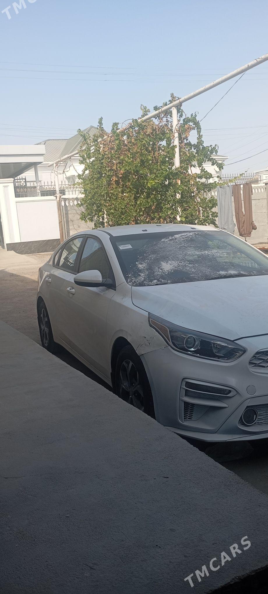 Kia Forte 2021 - 220 000 TMT - Мары - img 3