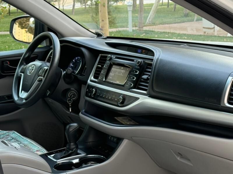 Toyota Highlander 2018 - 430 000 TMT - Ашхабад - img 7