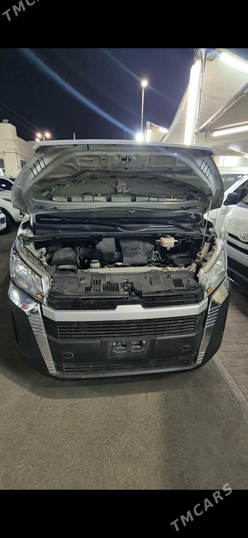 Toyota Hiace 2020 - 710 000 TMT - Гёкдепе - img 7