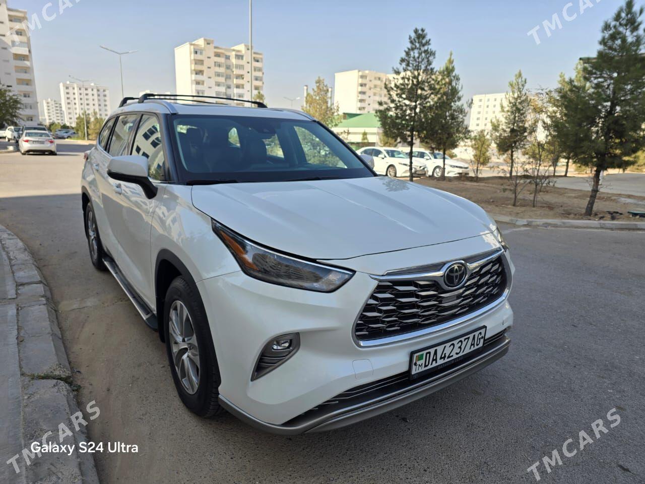 Toyota Highlander 2021 - 575 000 TMT - Ашхабад - img 2