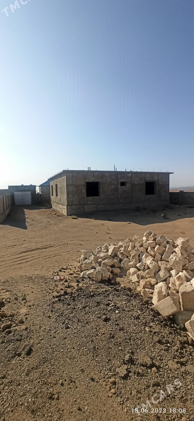 jaý - Jebel - img 1