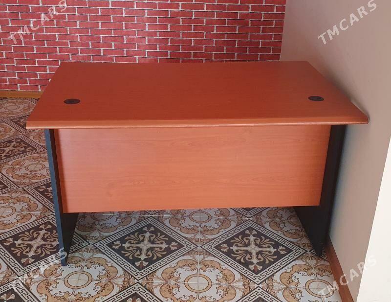 Стол писменный - Türkmenbaşy - img 3