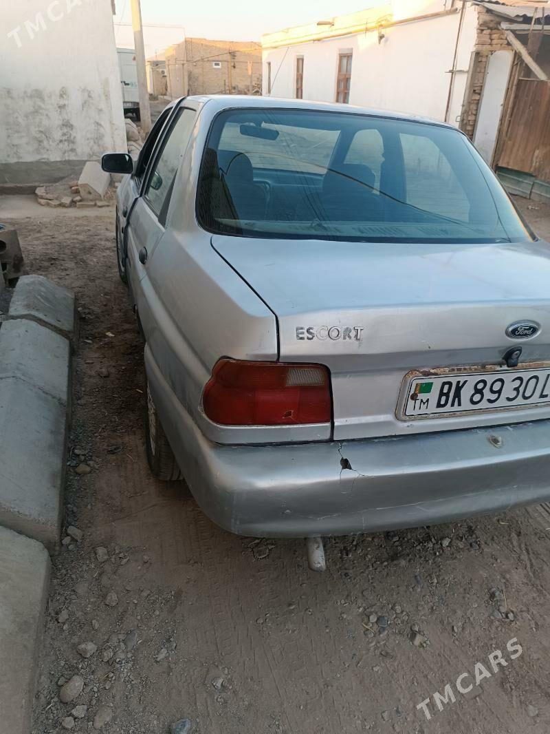 Ford Escort 1997 - 20 000 TMT - Türkmenabat - img 4