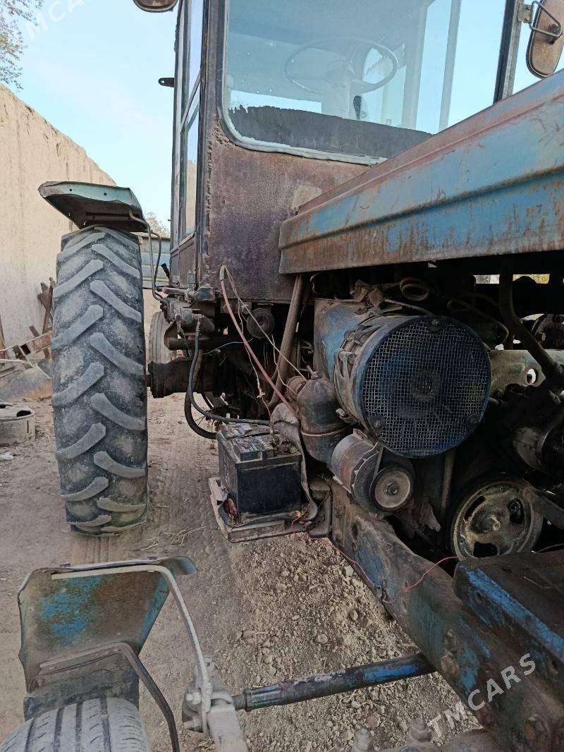 MTZ T-28 1989 - 25 000 TMT - Губадаг - img 2