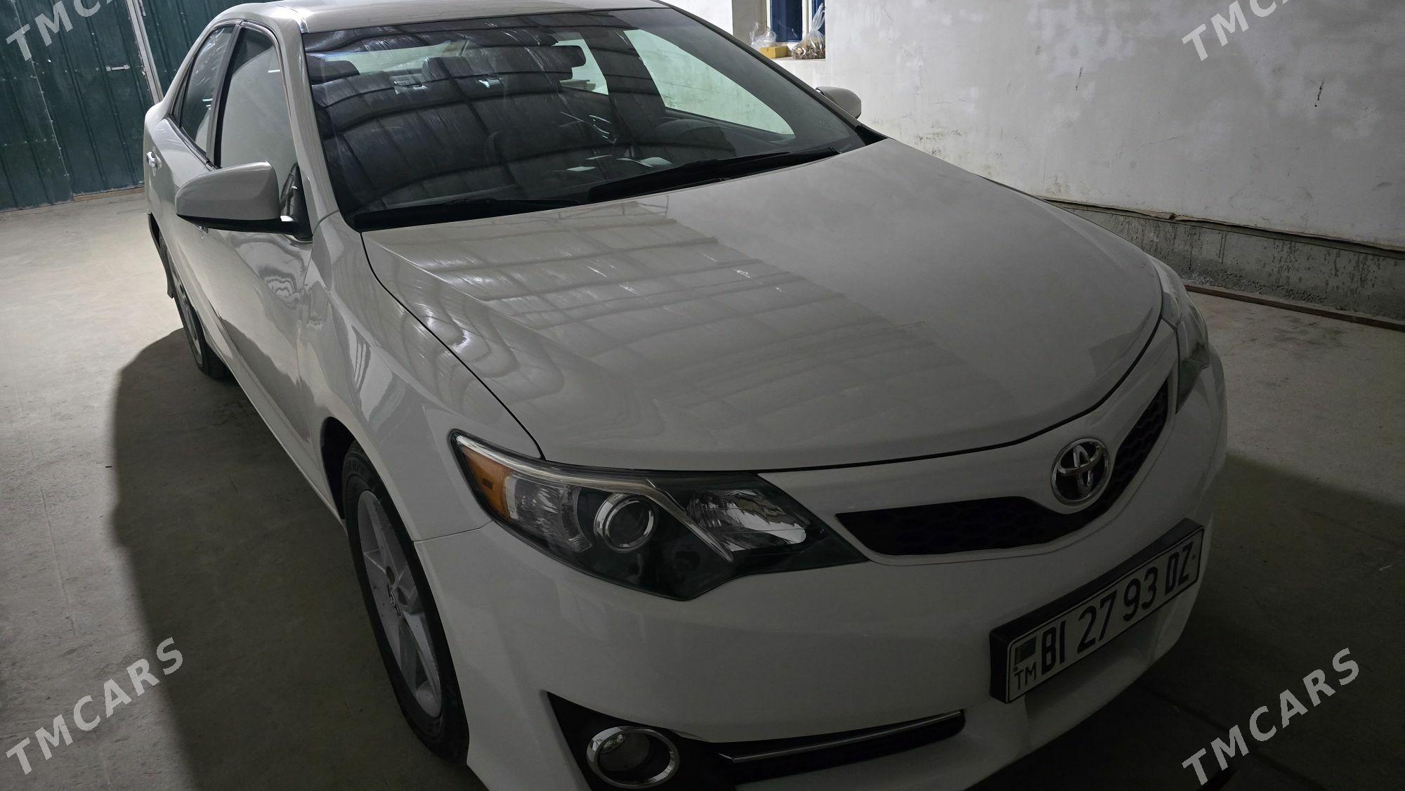 Toyota Camry 2012 - 230 000 TMT - Кёнеургенч - img 6