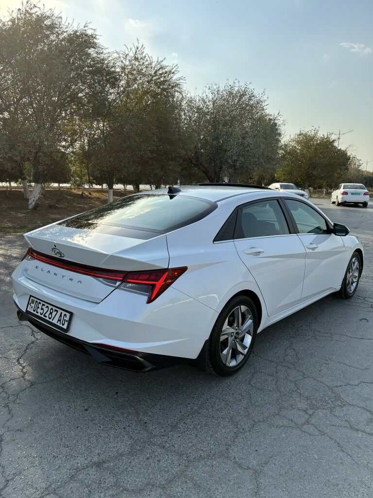 Hyundai Elantra 2021 - 255 000 TMT - Ашхабад - img 3