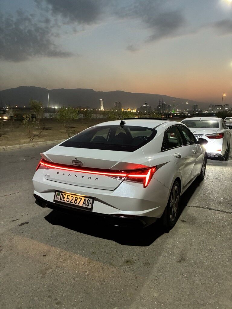 Hyundai Elantra 2021 - 255 000 TMT - Ашхабад - img 10