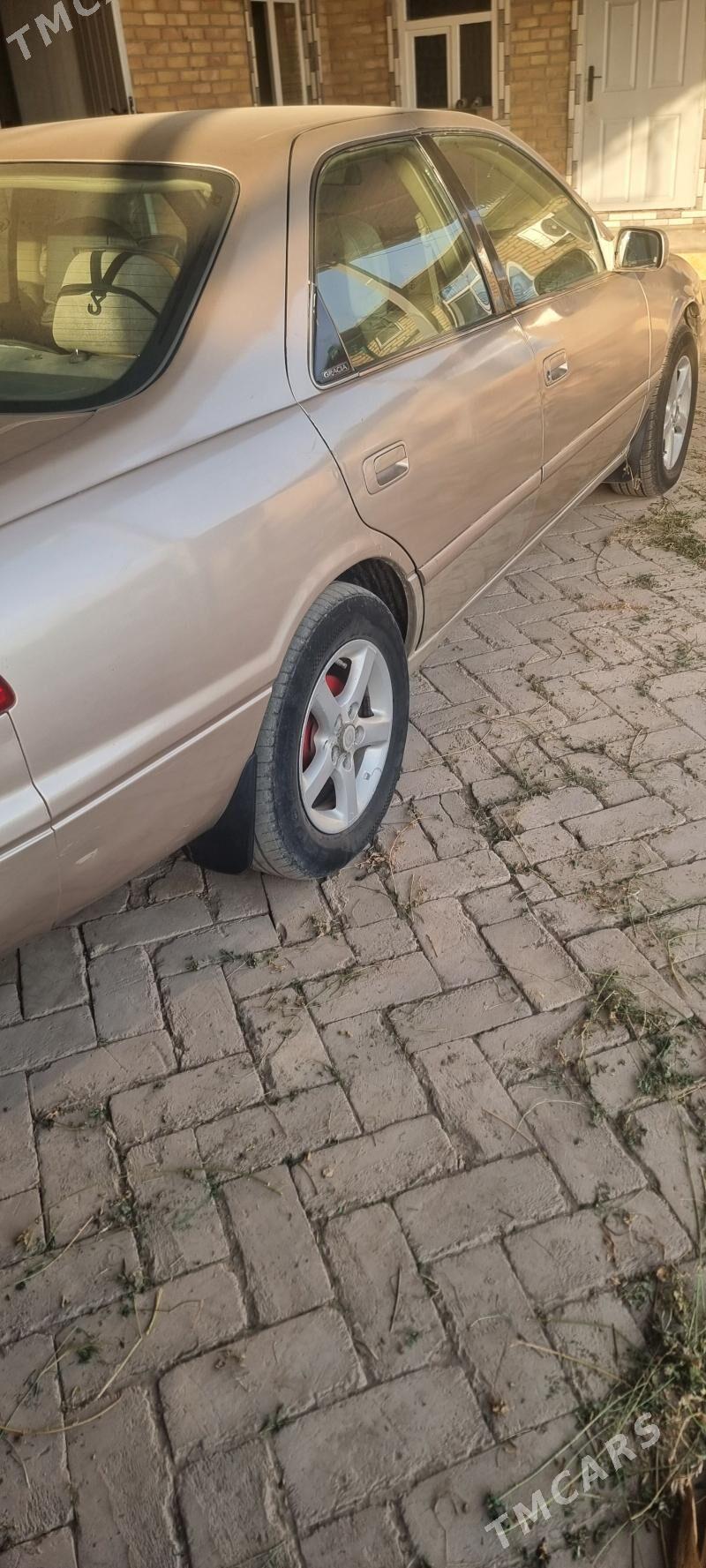 Toyota Camry 1999 - 120 000 TMT - Халач - img 5