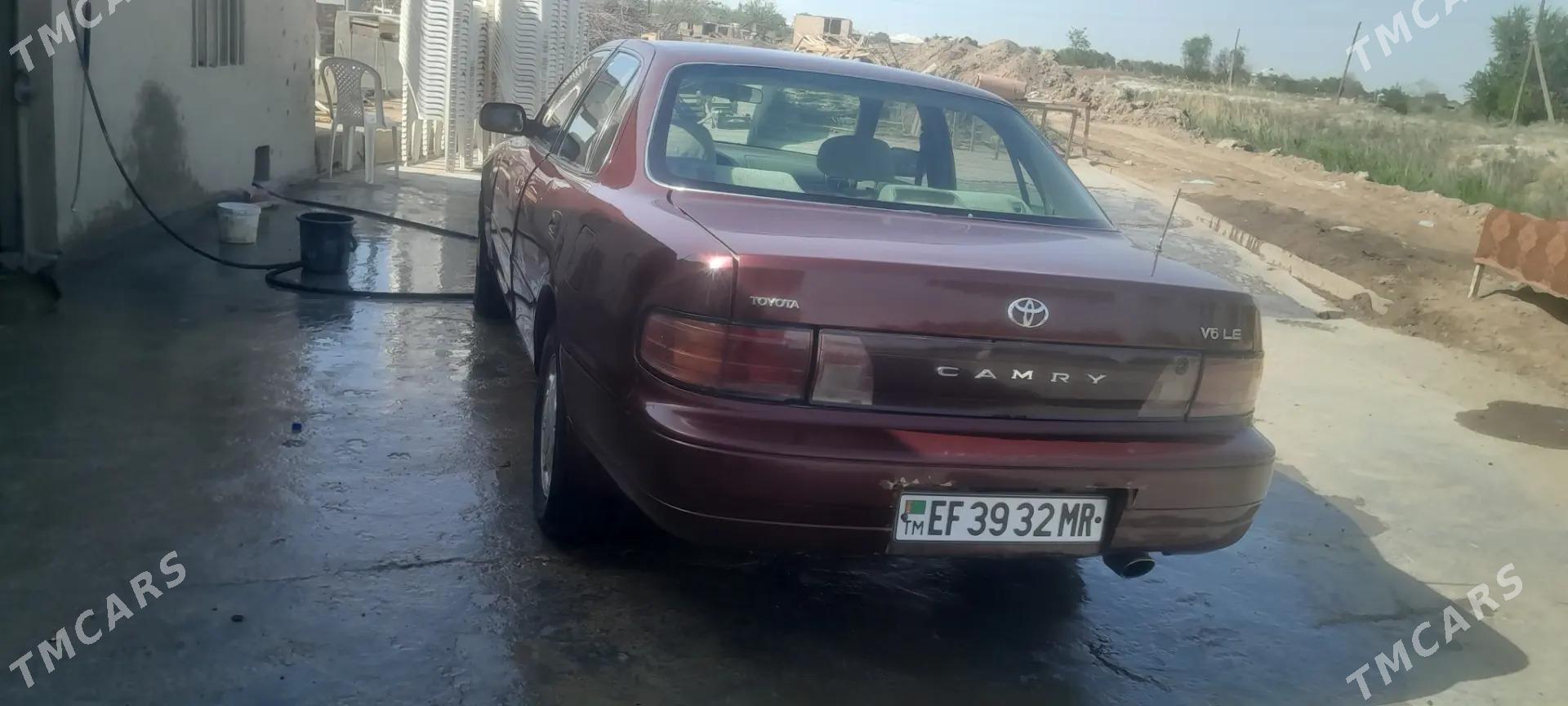 Toyota Camry 1994 - 80 000 TMT - Каракумский этрап - img 1